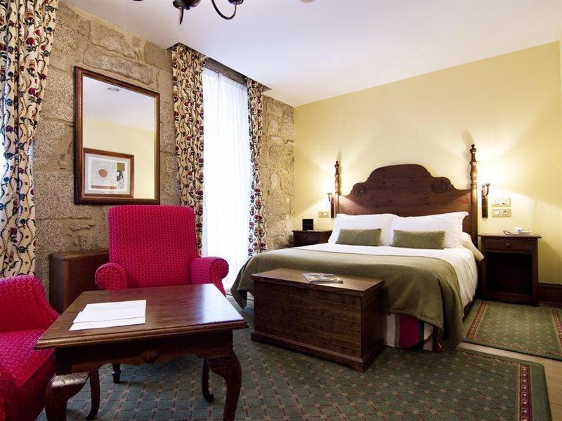 Hotel Virxe Da Cerca By Pousadas De Compostela Сантьяго-де-Компостела Экстерьер фото