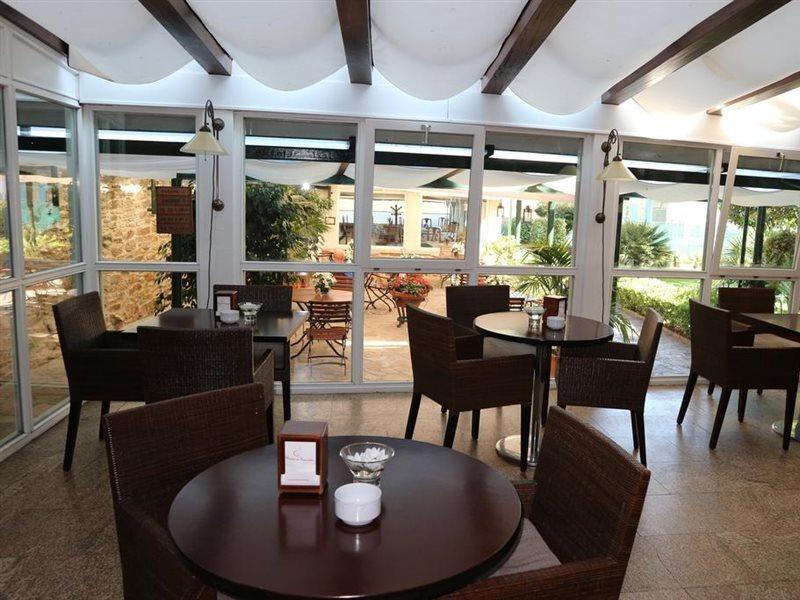 Hotel Virxe Da Cerca By Pousadas De Compostela Сантьяго-де-Компостела Экстерьер фото