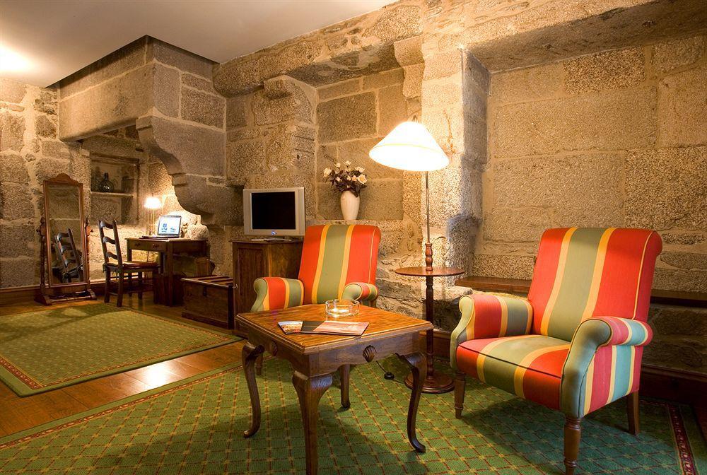 Hotel Virxe Da Cerca By Pousadas De Compostela Сантьяго-де-Компостела Экстерьер фото